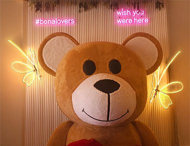 Bonavias Cafe İç Mekan Neon Tabela